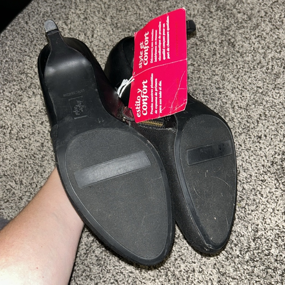 Black heeled boots - size 11 - Picture 4 of 10